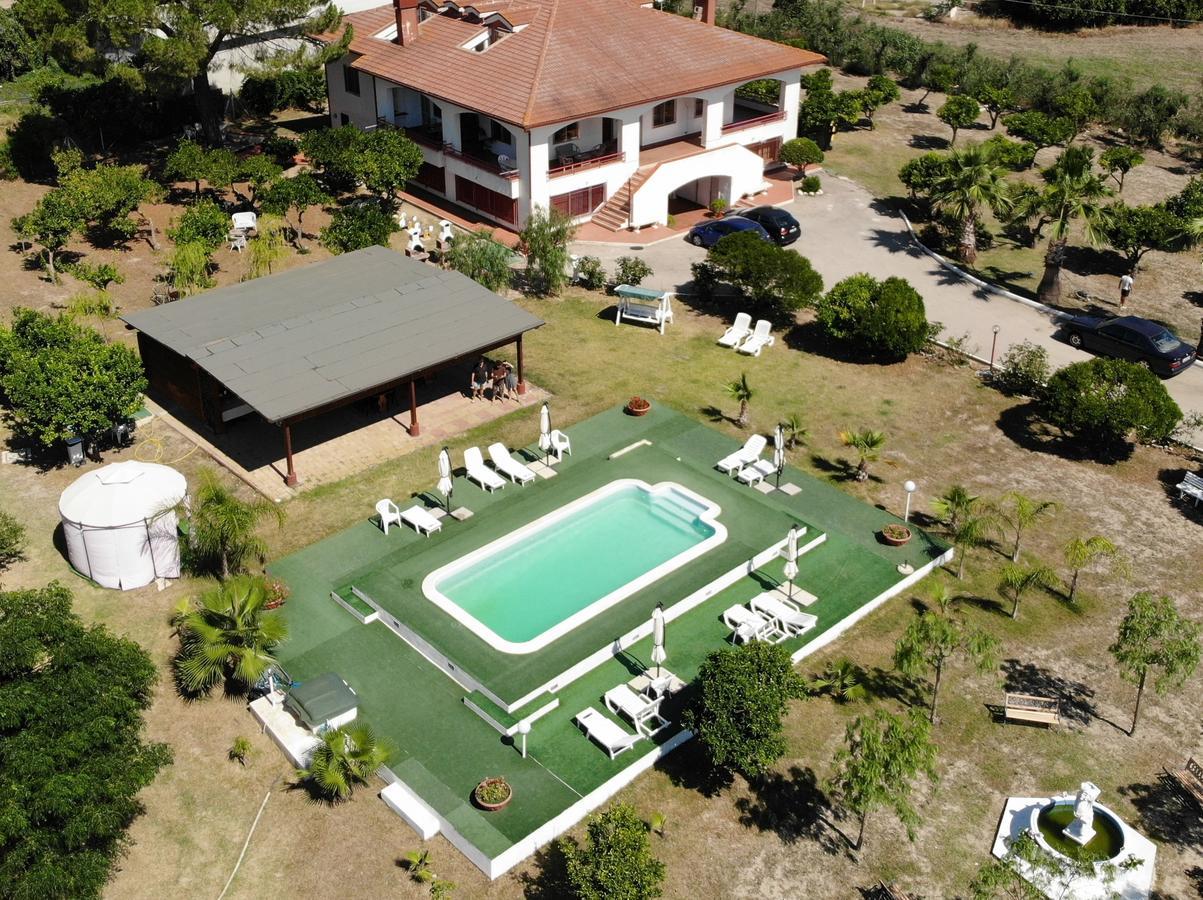 B. & B. Villa Giada Marina di Ginosa Exterior foto